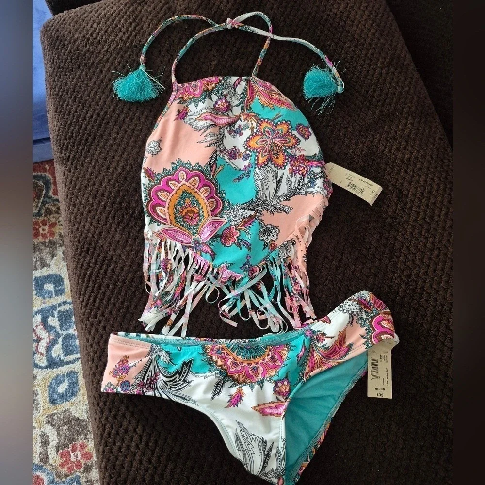 NWT Arizona‎ Jean Boho Coastal cowgirl boho Fringe Bikini Set Small and Medium